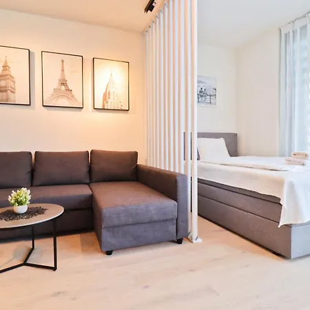 Apartamento Sunny In Smichov, 5