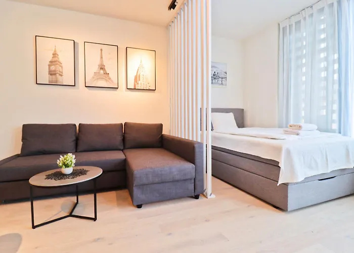 Apartman Sunny In Smichov, 5
