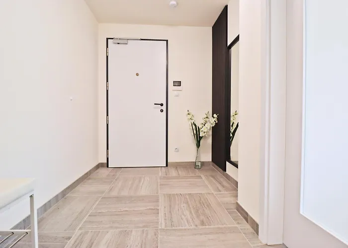 Apartman Sunny In Smichov, 5 Prága