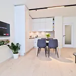 Apartmán Sunny In Smichov, 5 Praha